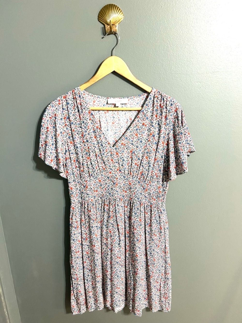LOFT Multi Color Micro Floral V-Neck Flutter Dress 4 - Picture 2 of 4